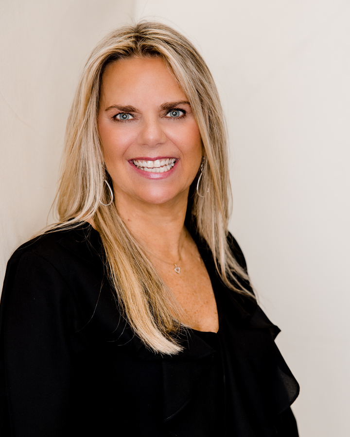 Bobbi Stahl